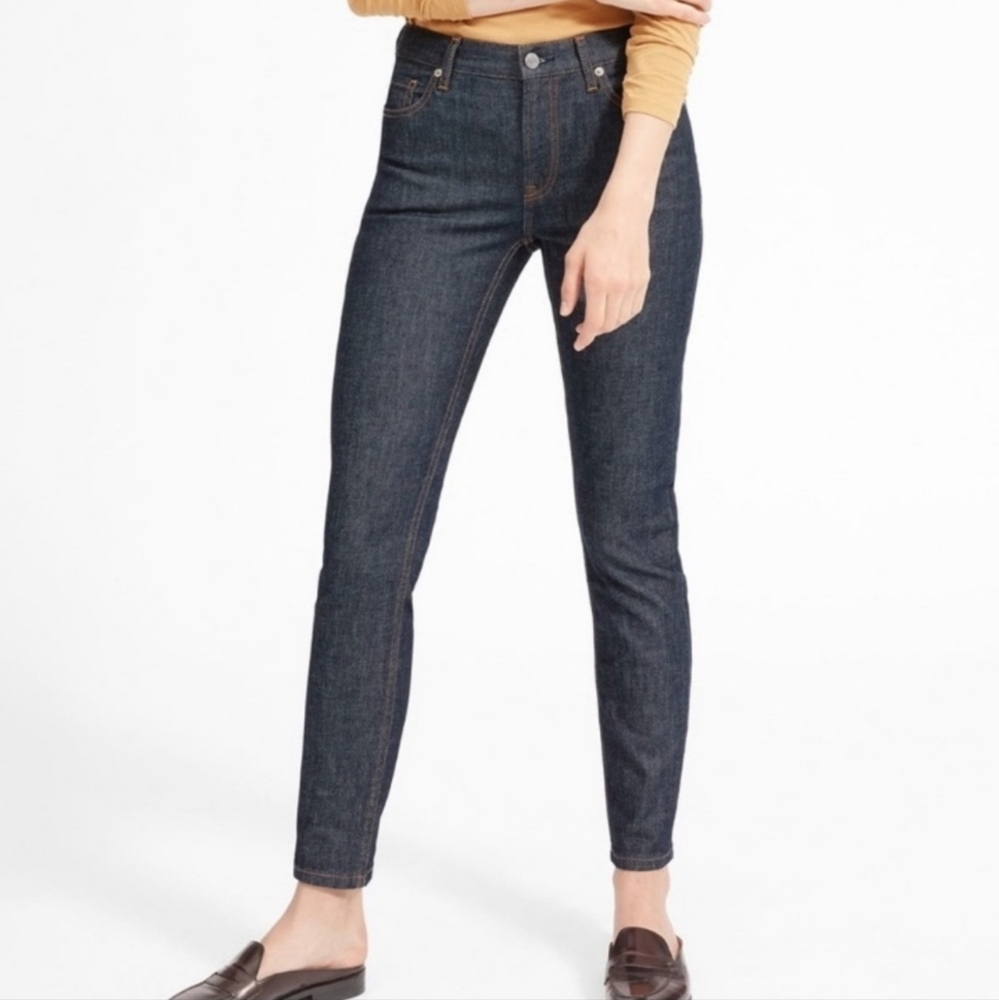 Everlane Midrise Regular Fit Dark Wash Skinny Blue Jeans Size 25